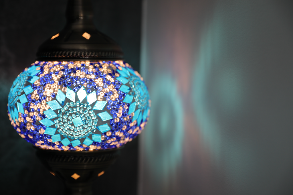 Image of a DIY Turkish Mosaic HomeKit-enabled table lamp. Make your own lamp